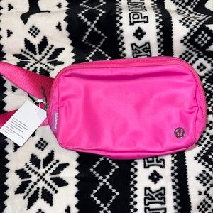 Lululemon belt bag
